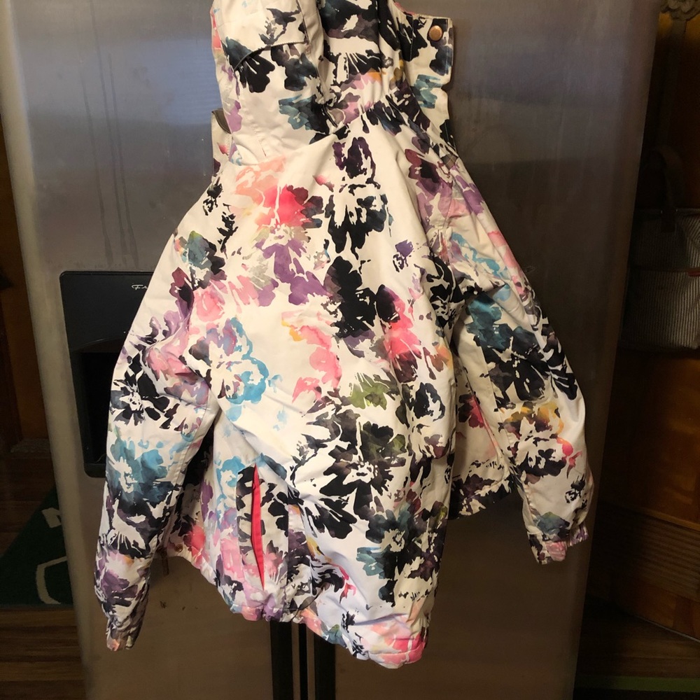 Snowboarding Jacket - Picture 5 of 5